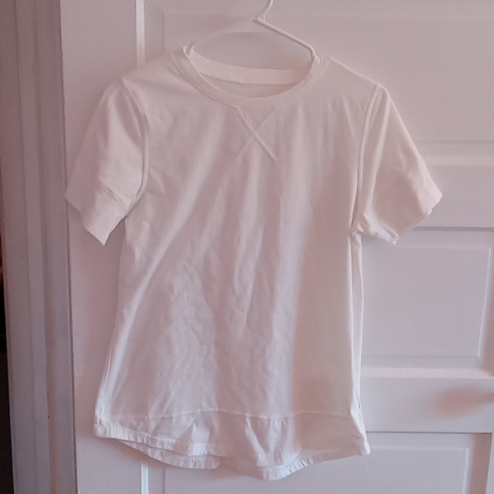 Women's white tee. No brand size small. Worn once.